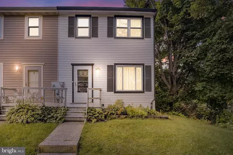 Exterior - 8 Bentley Ct, Reading, PA 19601 photo 5 of 7