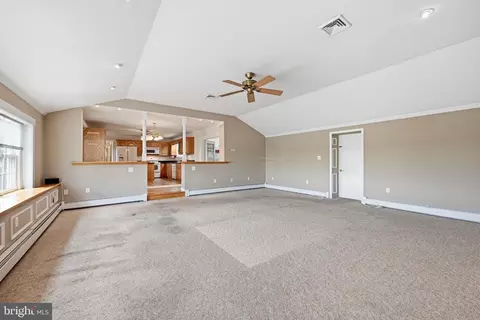 Living - 19 Dairy Ln, Barto, PA 19504 photo 11 of 15