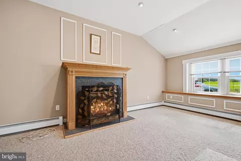 Living - 19 Dairy Ln, Barto, PA 19504 photo 10 of 15