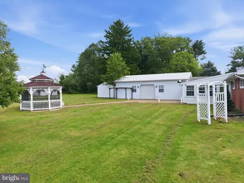 Exterior - 19 Dairy Ln, Barto, PA 19504 photo 10 of 10