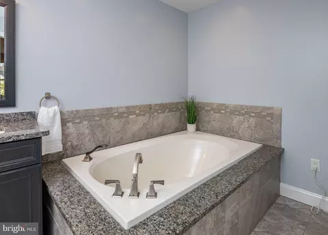 Bath - 8 Hidden Brook Way, Sinking Spring, PA 19608 photo 2 of 6