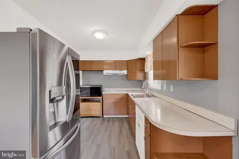 Kitchen - 1518 Commonwealth Blvd, Reading, PA 19607 photo 1 of 2