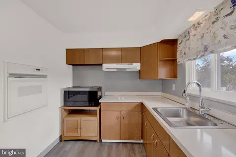 Kitchen - 1518 Commonwealth Blvd, Reading, PA 19607 photo 2 of 2