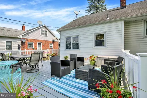 Exterior - 305 Marshall Dr, Reading, PA 19607 photo 7 of 9