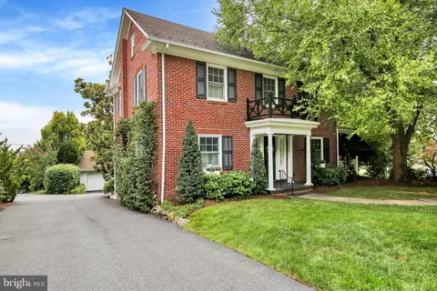Exterior - 109 E 36th St, Reading, PA 19606 photo 7 of 20