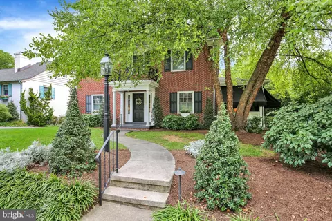 Exterior - 109 E 36th St, Reading, PA 19606 photo 5 of 20