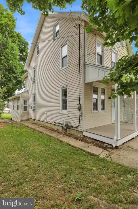 Exterior - 36 S Miller St, Reading, PA 19607 photo 5 of 5