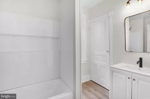 Entry Way - 36 S Miller St, Reading, PA 19607 photo 6 of 6