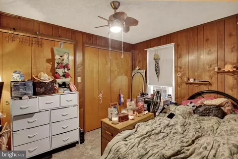 Bedroom - 119 Pennwyn Pl, Reading, PA 19607 photo 2 of 3
