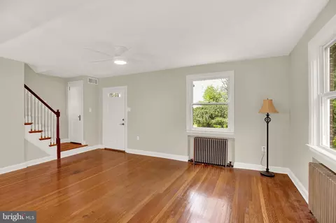 Living - 2302 Reading Blvd, Reading, PA 19609 photo 2 of 2