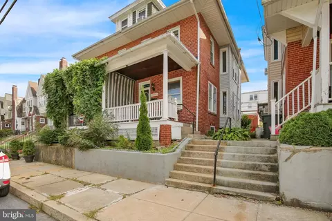 Exterior - 2524 Grant St, Reading, PA 19606 photo 1 of 5