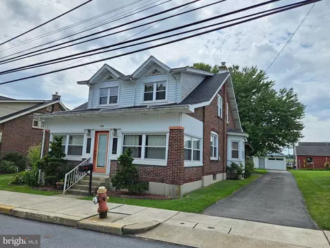 219 N Whiteoak St, Kutztown, PA 19530