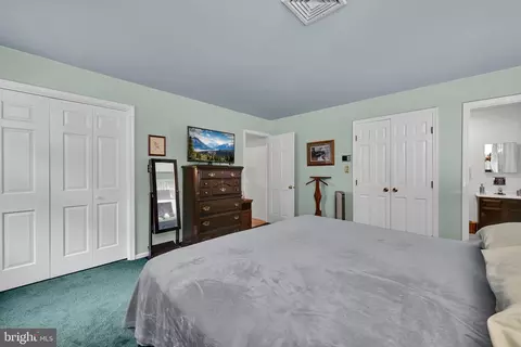 Bedroom - 404 Hill Cir, Reading, PA 19607 photo 1 of 4
