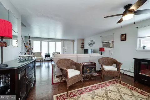 Living - 1819 Liberty Ave, Reading, PA 19607 photo 1 of 2