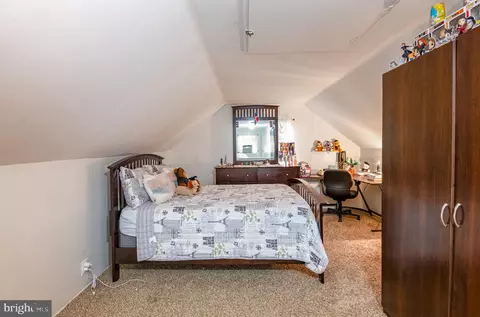 Bedroom - 109 Gerald Ave, Reading, PA 19607 photo 2 of 4