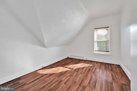 Bedroom - 614 N 3rd St, Reading, PA 19601 photo 5 of 5