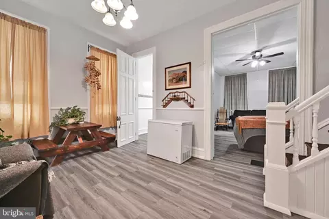 Entry Way - 614 N 3rd St, Reading, PA 19601 photo 4 of 10