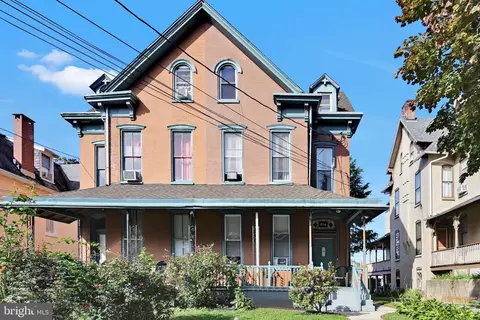 614 N 3rd St, Reading, PA 19601
