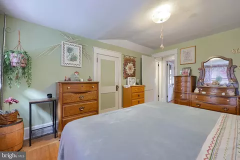 Bedroom - 310 N State St, Shillington, PA 19607 photo 2 of 3