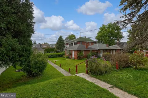Exterior - 310 N State St, Shillington, PA 19607 photo 8 of 9