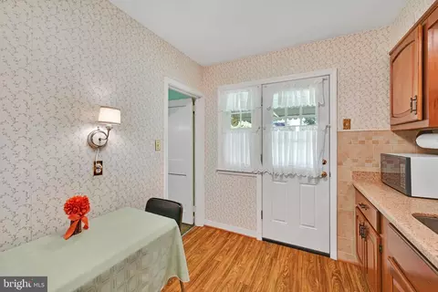 Entry Way - 605 Meade Ter, Reading, PA 19607 photo 1 of 1