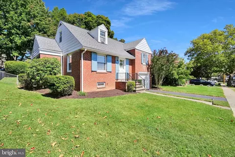 Exterior - 605 Meade Ter, Reading, PA 19607 photo 5 of 7