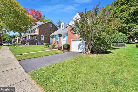 Exterior - 605 Meade Ter, Reading, PA 19607 photo 6 of 7