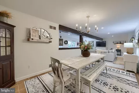Dining - 603 State St, Shillington, PA 19607 photo 6 of 7