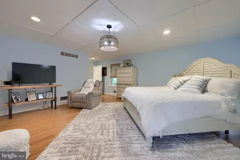Bedroom - 603 State St, Shillington, PA 19607 photo 2 of 8
