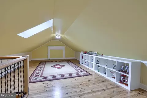 Entry Way - 603 State St, Shillington, PA 19607 photo 10 of 10