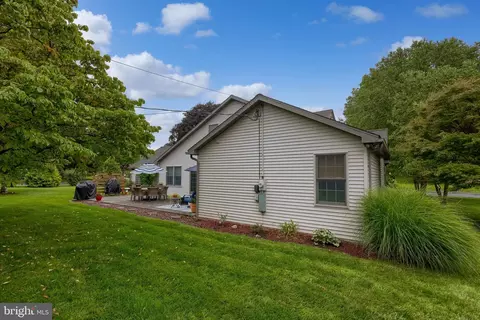 Exterior - 603 State St, Shillington, PA 19607 photo 12 of 15