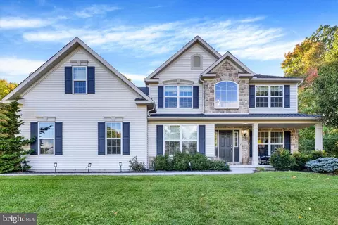 181 Overlook Rd, Morgantown, PA 19543