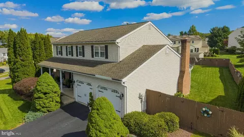 View/Area - 3104 Daniel Dr, Sinking Spring, PA 19608 photo 1 of 4