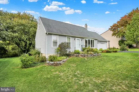 Exterior - 4674 Pheasant Run N, Reading, PA 19606 photo 3 of 10