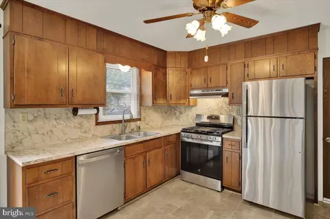 Kitchen - 4674 Pheasant Run N, Reading, PA 19606 photo 1 of 1