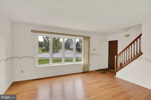 Living - 4674 Pheasant Run N, Reading, PA 19606 photo 1 of 5