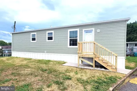 24 Joseph Ave, Birdsboro, PA 19508