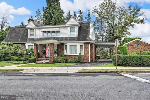 24 Upland Rd, Reading, PA 19609