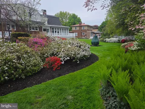 Exterior - 24 Upland Rd, Reading, PA 19609 photo 9 of 29