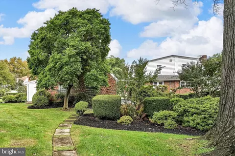 Exterior - 24 Upland Rd, Reading, PA 19609 photo 25 of 29