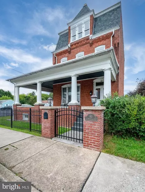 63 S Whiteoak St, Kutztown, PA 19530