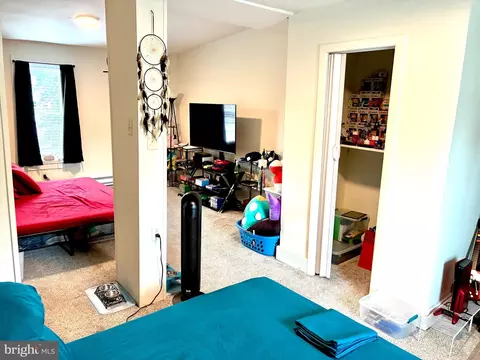 Bedroom - 833 Rose St, Reading, PA 19601 photo 5 of 7