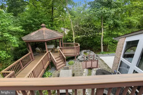 Exterior - 10 Nassau Cir, Reading, PA 19607 photo 6 of 9