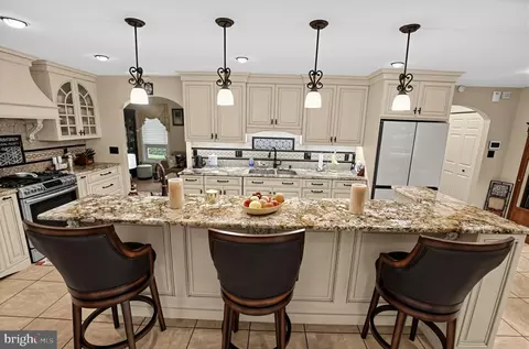 Kitchen - 10 Nassau Cir, Reading, PA 19607 photo 1 of 5