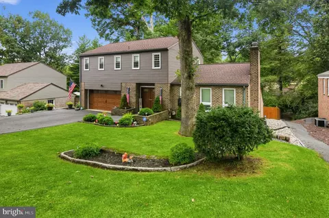 Exterior - 10 Nassau Cir, Reading, PA 19607 photo 2 of 9