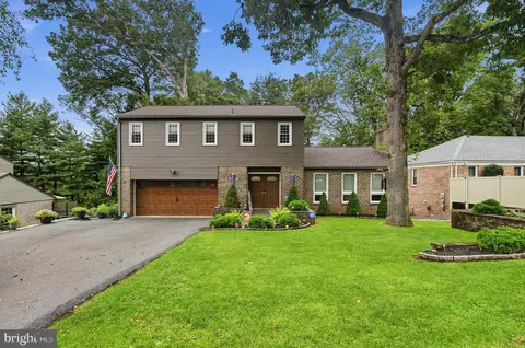 Exterior - 10 Nassau Cir, Reading, PA 19607 photo 5 of 9
