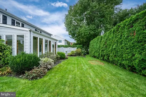Exterior - 820 Apple Dr, Wyomissing, PA 19610 photo 3 of 5