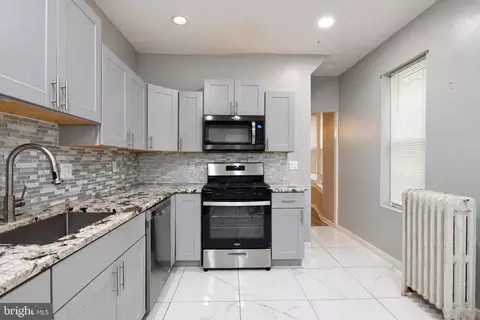 Kitchen - 346 Spring St, Reading, PA 19601 photo 1 of 2