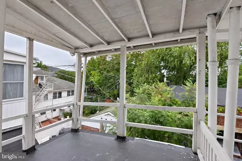 Exterior - 346 Spring St, Reading, PA 19601 photo 2 of 3