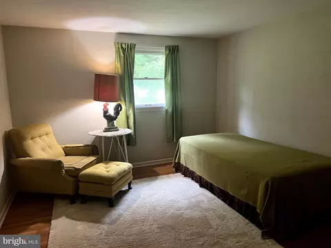 Bedroom - 1040 Baker Rd, Sinking Spring, PA 19608 photo 3 of 4